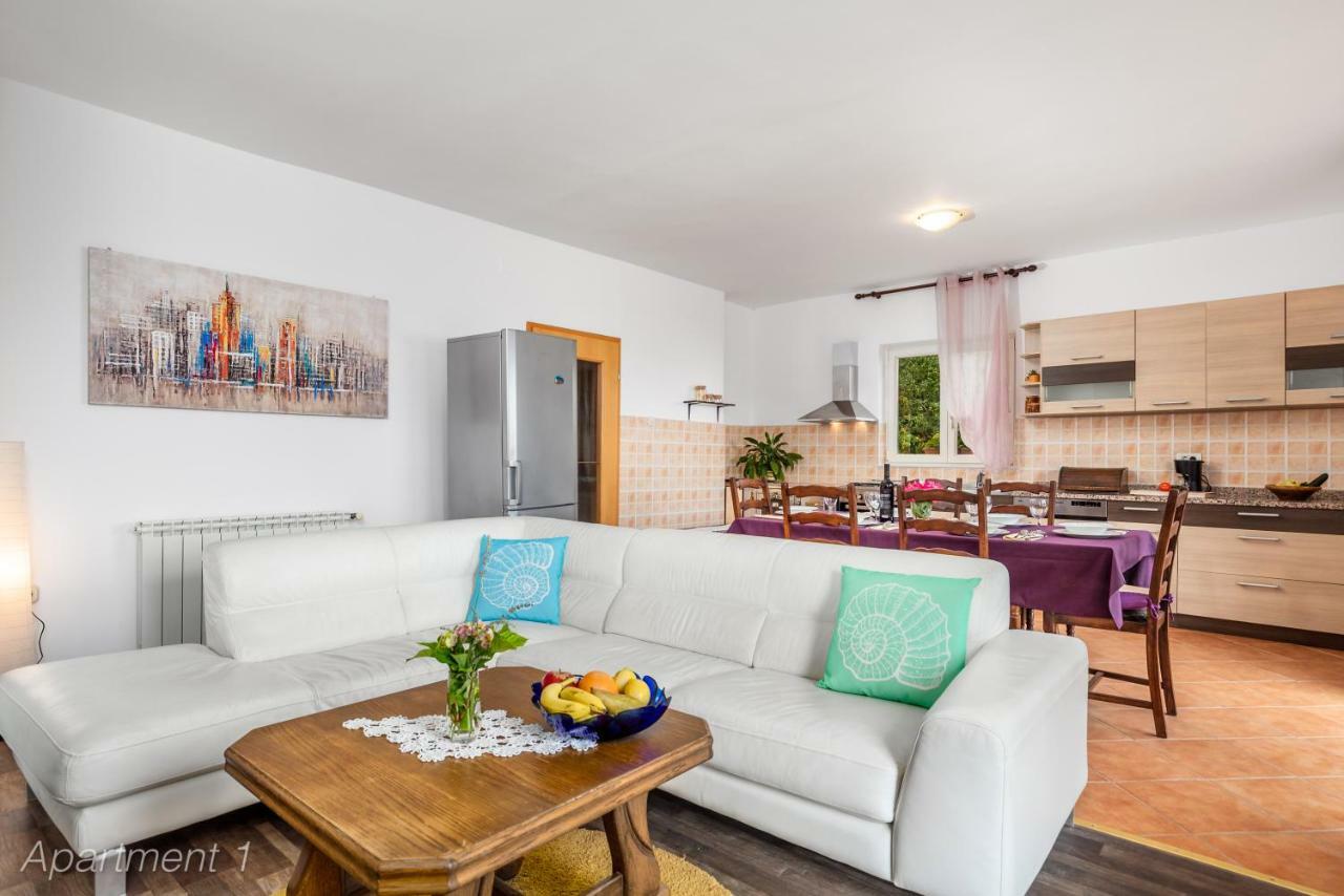 Apartments Rumac أوباتيا المظهر الخارجي الصورة